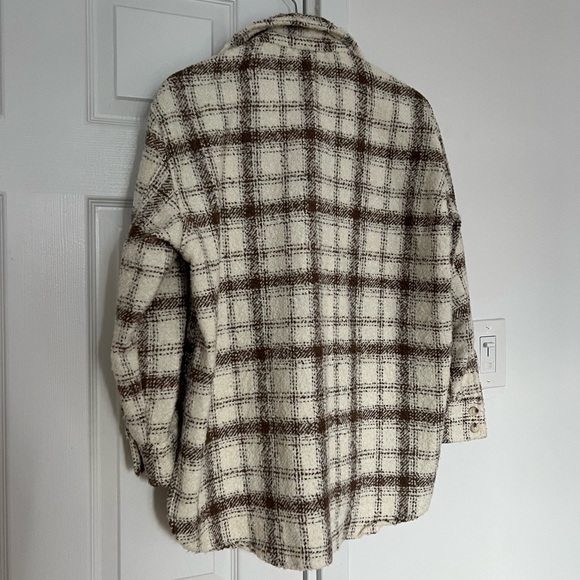 Little Mountain Vancouver Shacket Cream/Brown size small - Picture 5 of 5